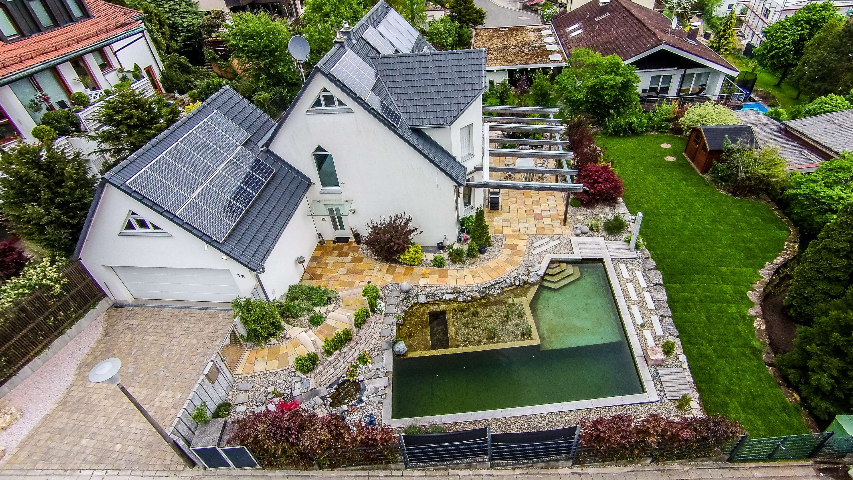 Trends in der Gartengestaltung für 2024: Vielfalt und Nachhaltigkeit